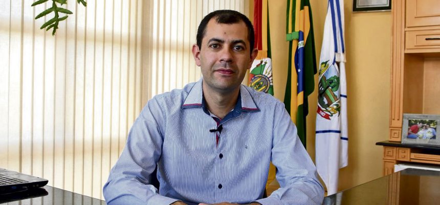 prefeito-flavio-reuniao-covid19-1